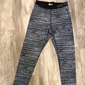 Nike Pro Dri Fit Full Length Pants Small